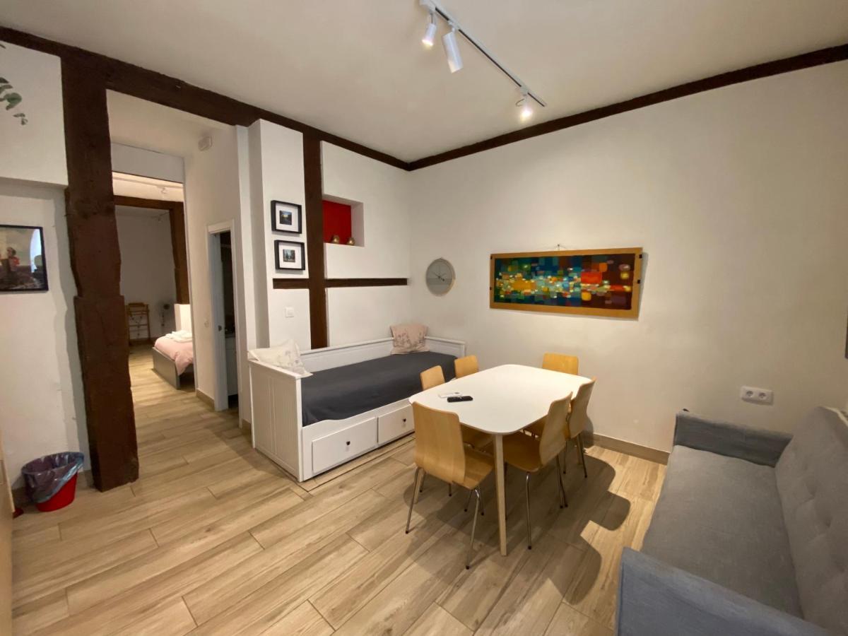 Opera-Suites Luxury La Boheme, In The Very Center Of Madrid. Exterior foto